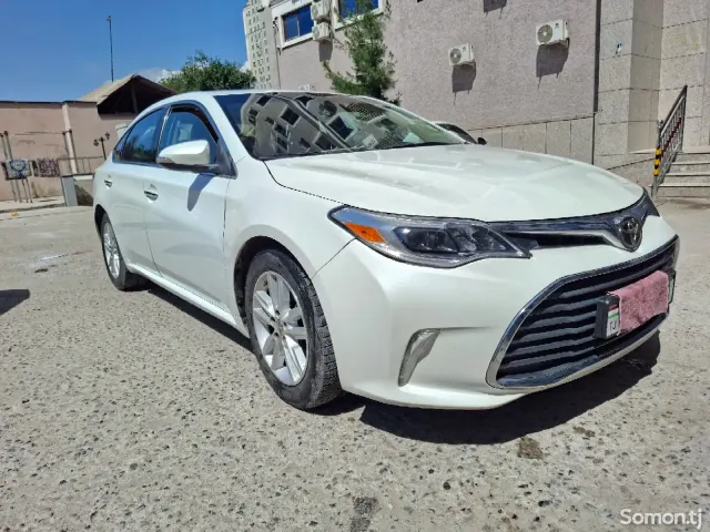 Toyota Avalon 2015 · 2.5 AT