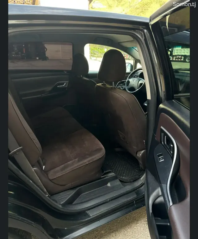Toyota Mark X ZiO 2008 · 2.4 AT