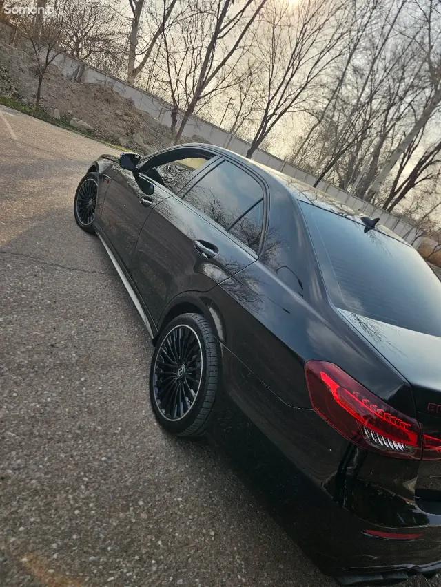 Mercedes-Benz E class 2010 · 3.0 AT