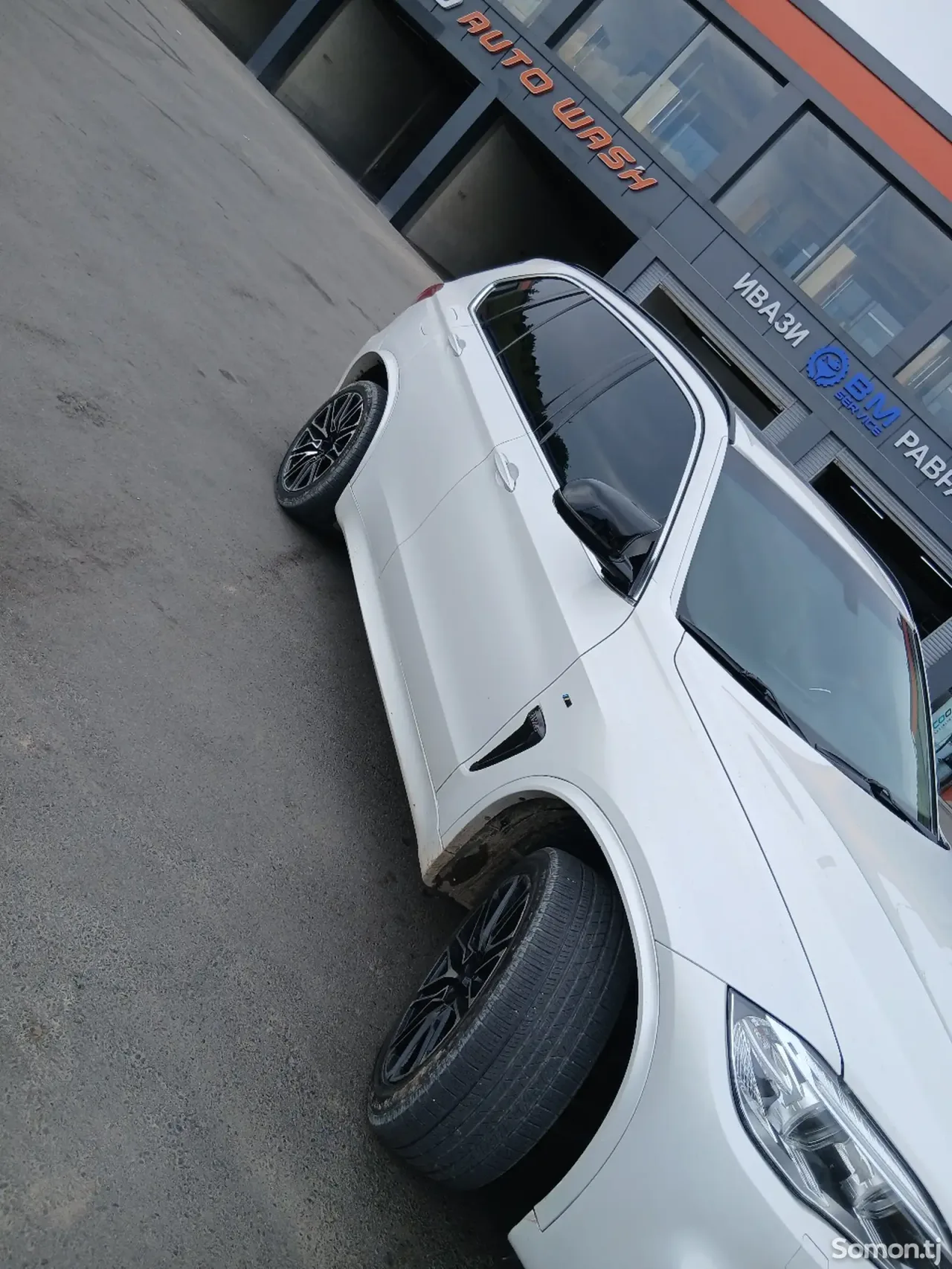 BMW X5 M 2015 · 3.5 AT