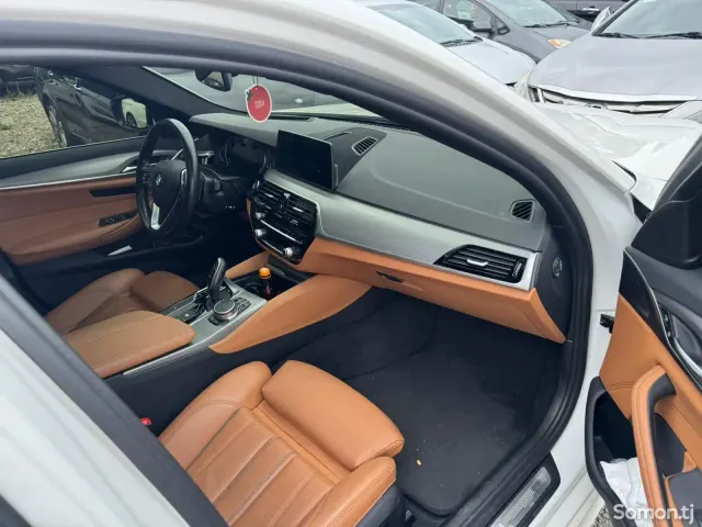 BMW 5 series 2017 · 2.0 AT