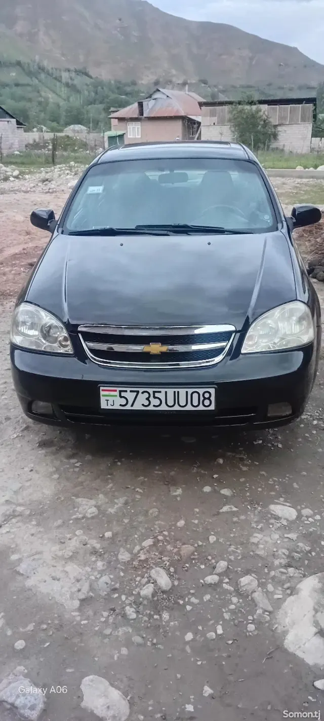 Chevrolet Lacetti 2008 · 1.6 AT