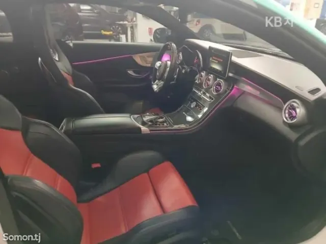 Mercedes-Benz C class 2018 · 4.0 AT