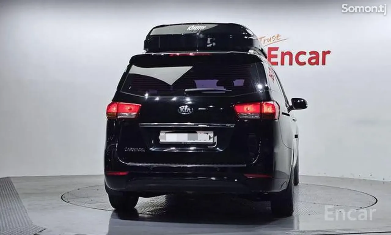 Kia Carnival 2016 · 2.2 AT