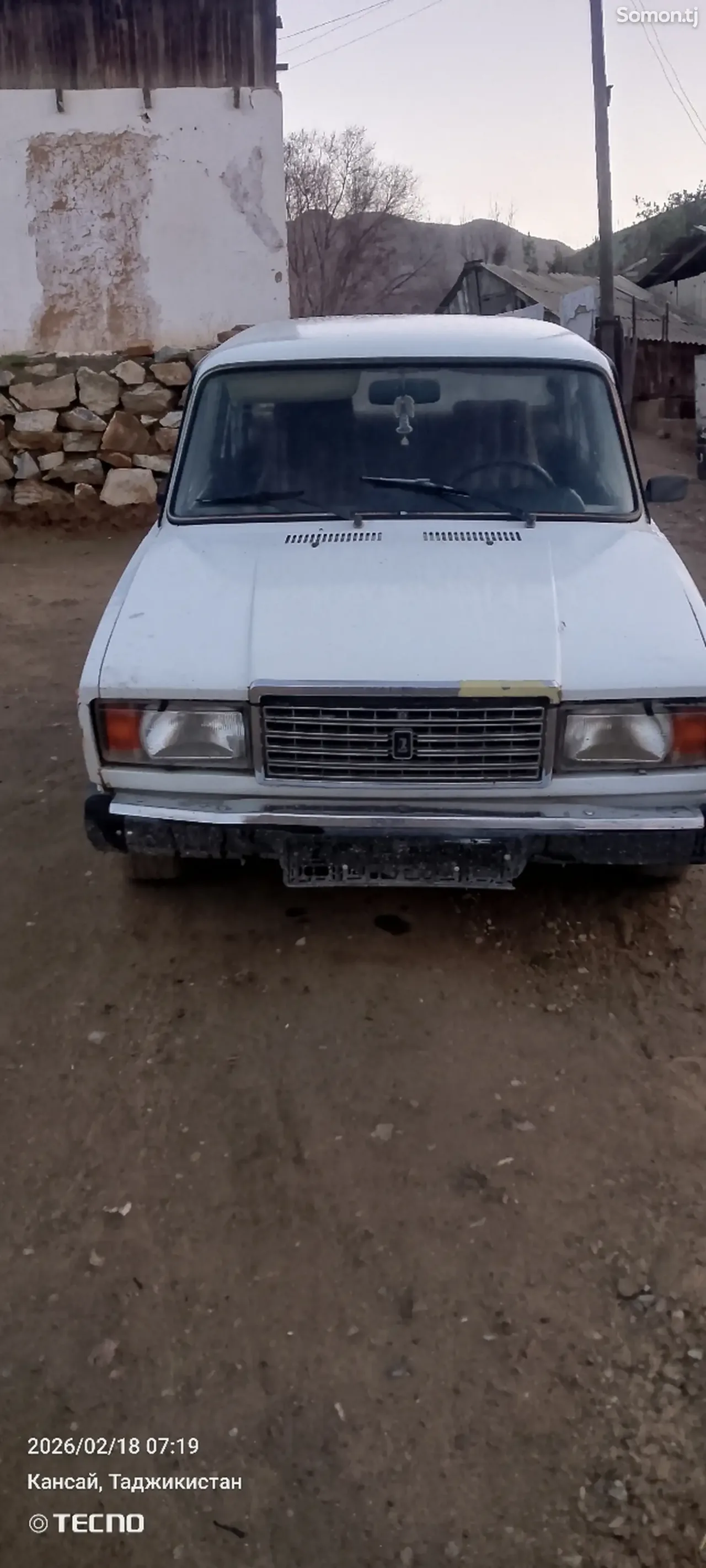 Lada (ВАЗ) 2107 2001 · 0.4 MT
