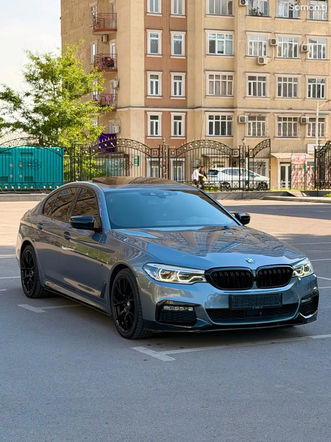 BMW 5 series 2017 · 2.0 AT