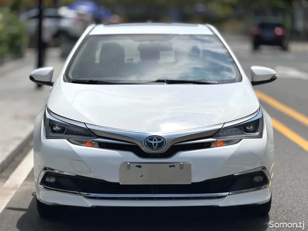 Toyota Corolla 2019 · 1.8 MT
