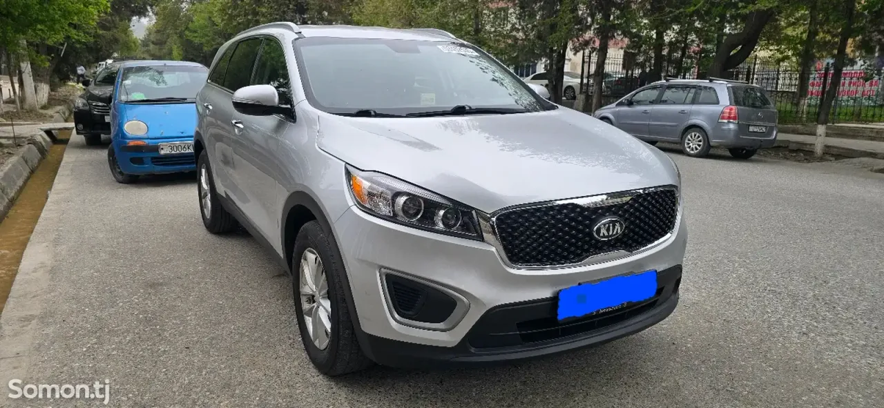 Kia Sorento 2016 · 2.4 AT