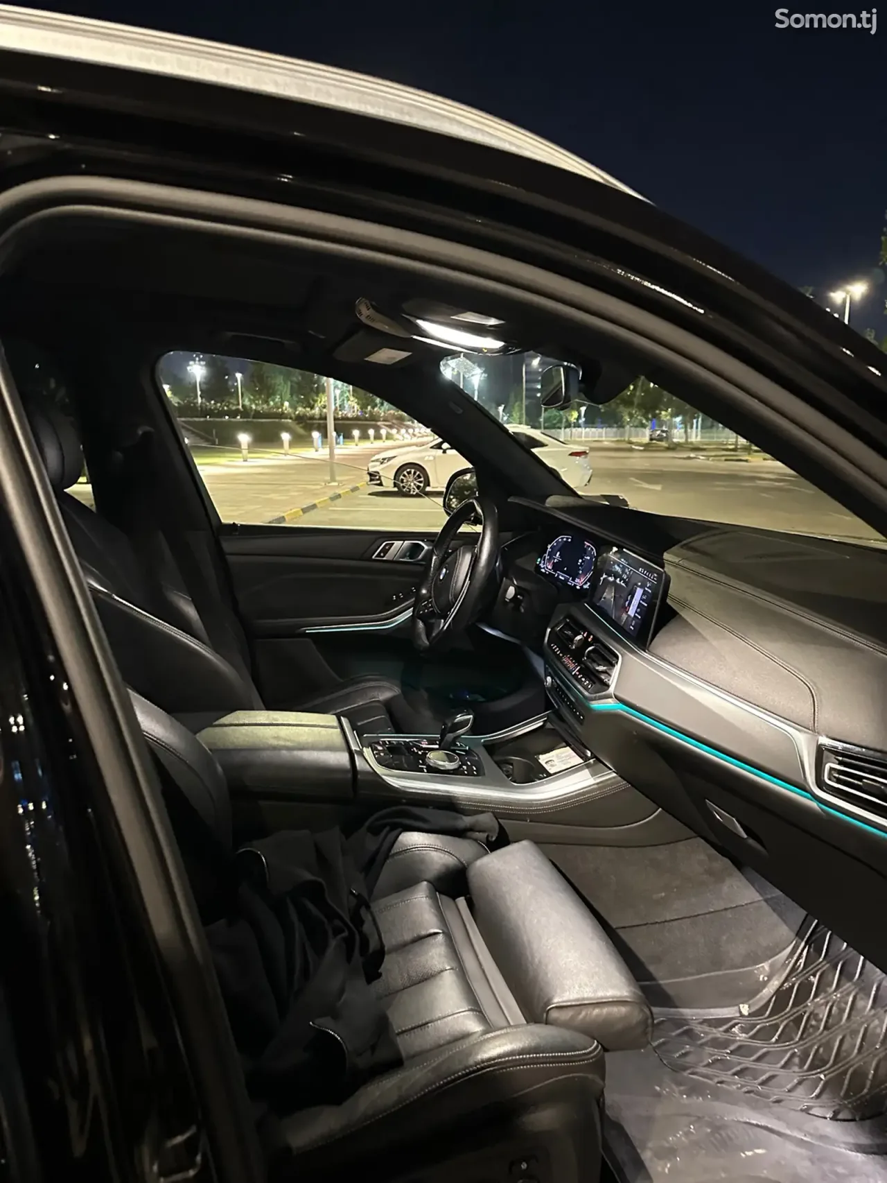 BMW X5 2019 · 4.0 AT