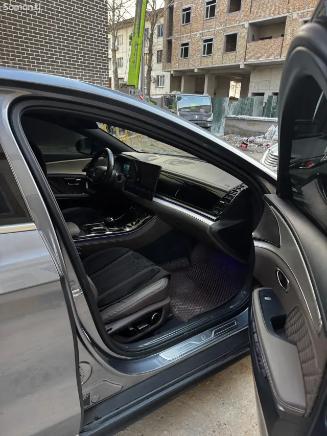 BYD Han EV 2024 · CVT