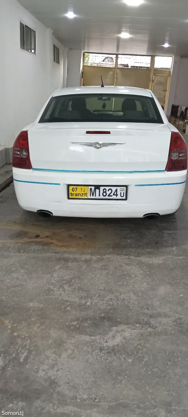 Chrysler 300C 2008 · 2.7 AT