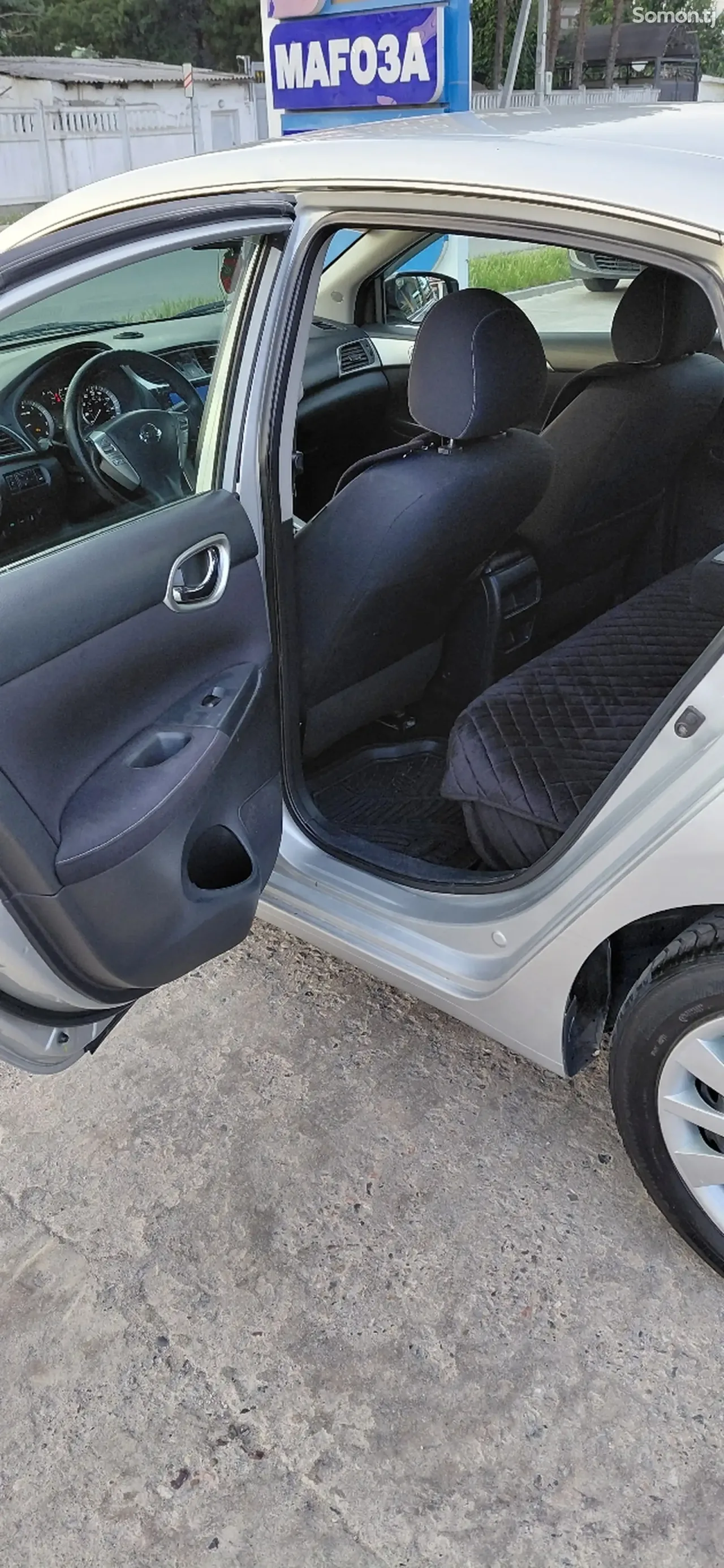 Nissan Sentra 2014 · 1.8 AT