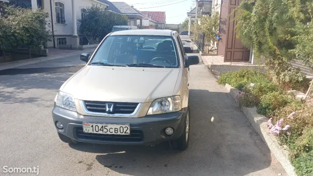 Honda CR-V 1999 · 2.0 MT