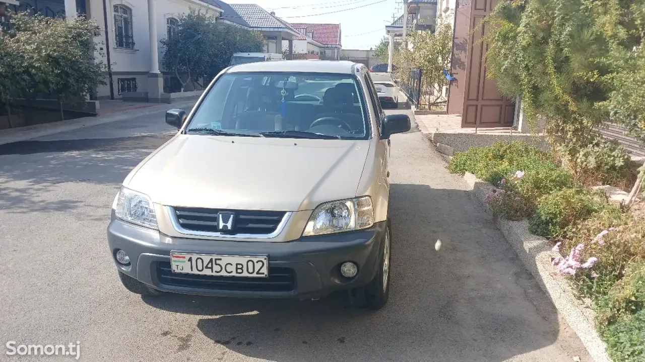 Honda CR-V 1999 · 2.0 MT