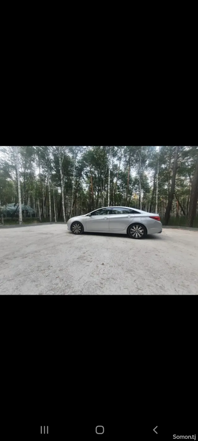Hyundai Sonata 2011 · 2.0 AT