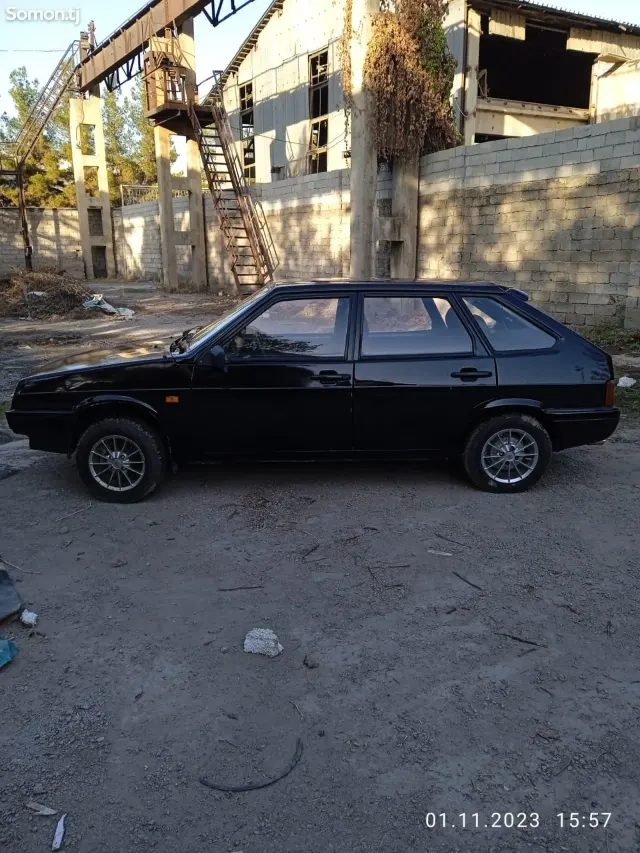 Lada (ВАЗ) 2109 1996 · 1.6 MT