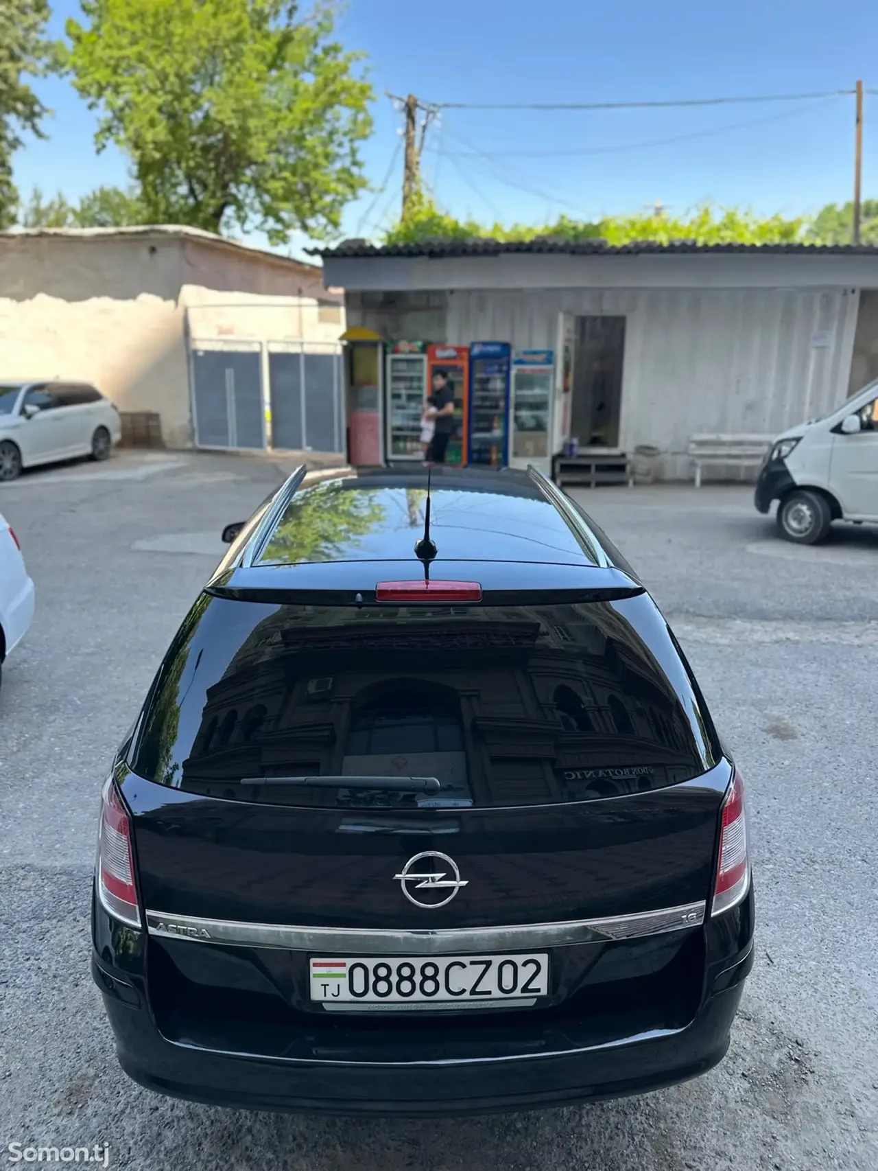 Opel Astra H 2007 · 1.6 MT