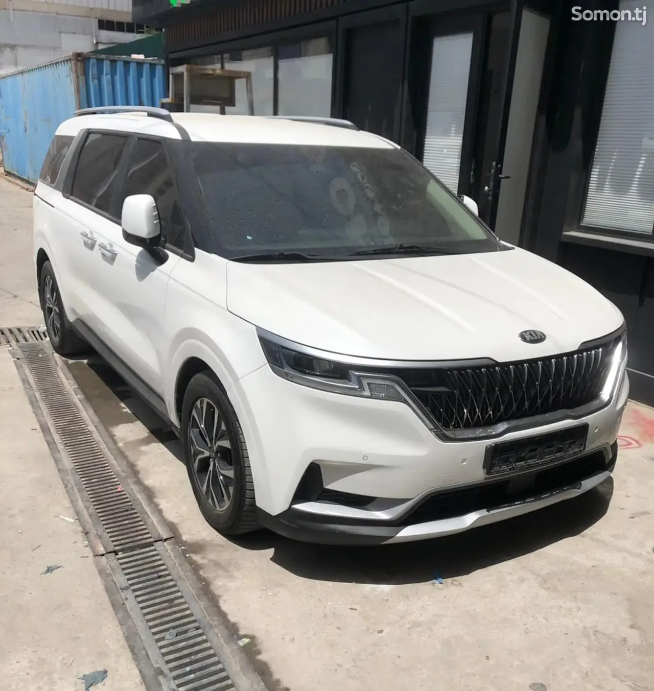Kia Carnival 2021 · 3.5 AT