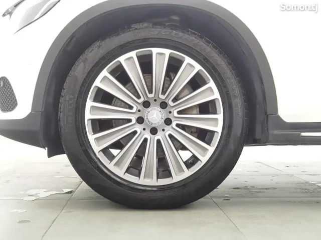 Mercedes-Benz GLC class 2016 · 2.6 AT