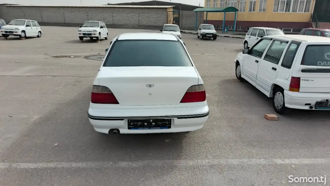 Daewoo Nexia 1996 · 1.5 MT
