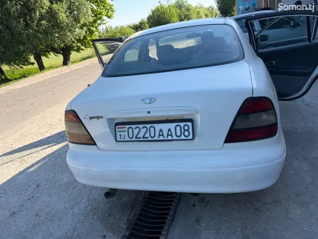 Daewoo Leganza 2001 · 1.8 MT