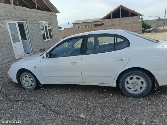 Daewoo Leganza 1997 · 1.8 MT