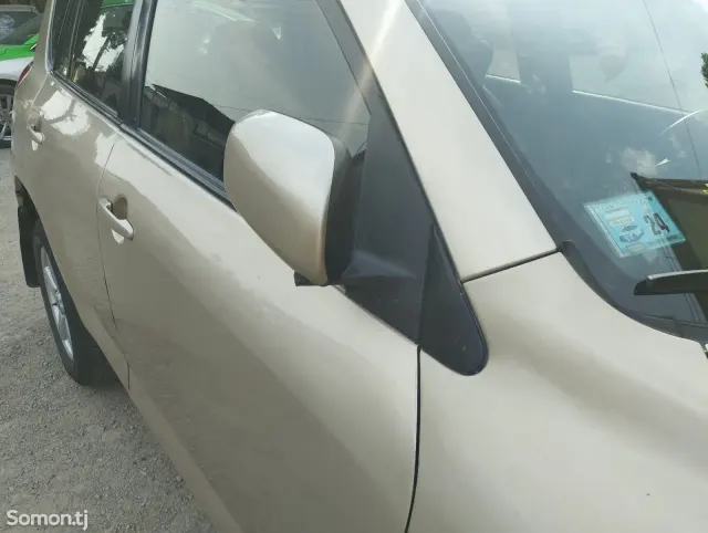 Toyota RAV 4 2007 · 2.4 AT