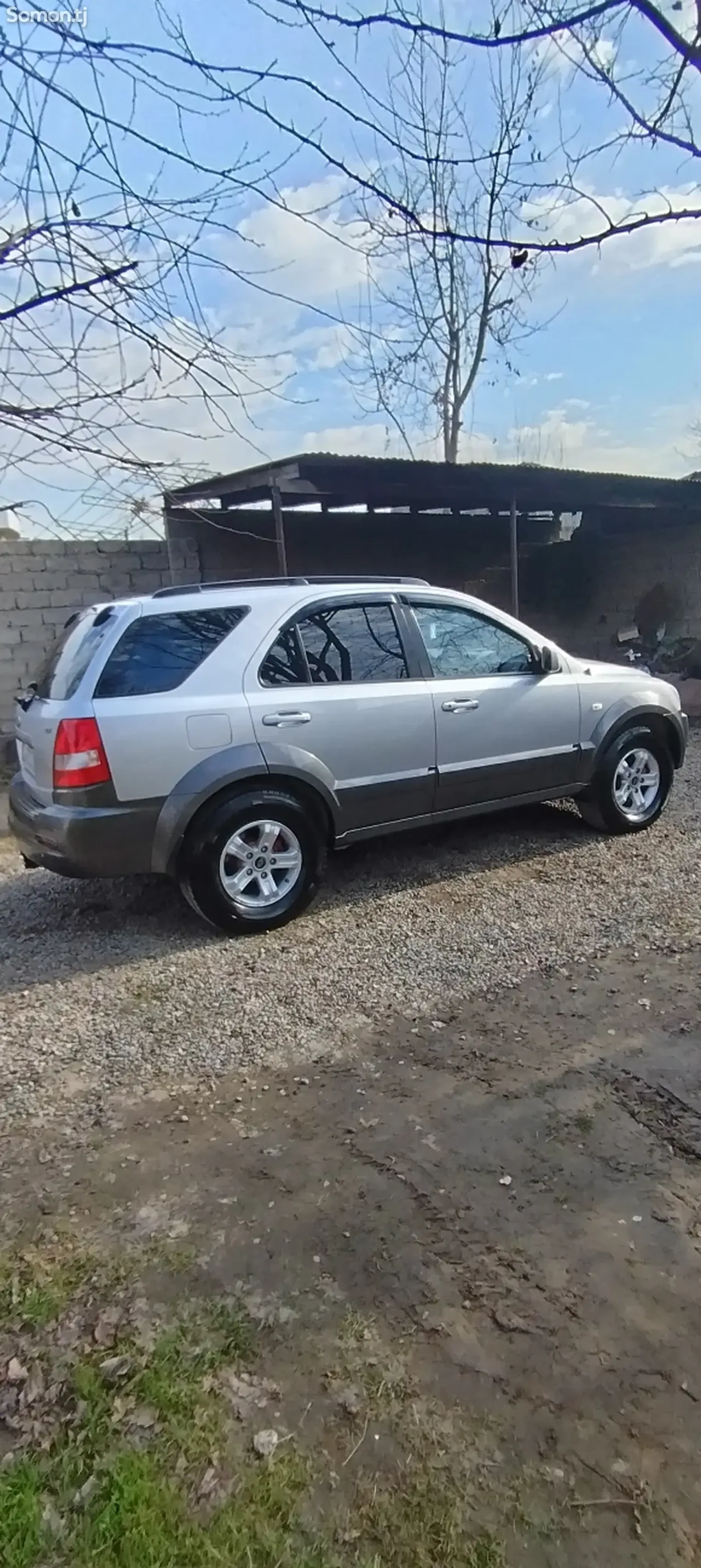 Kia Sorento 2005 · 1.8 MT