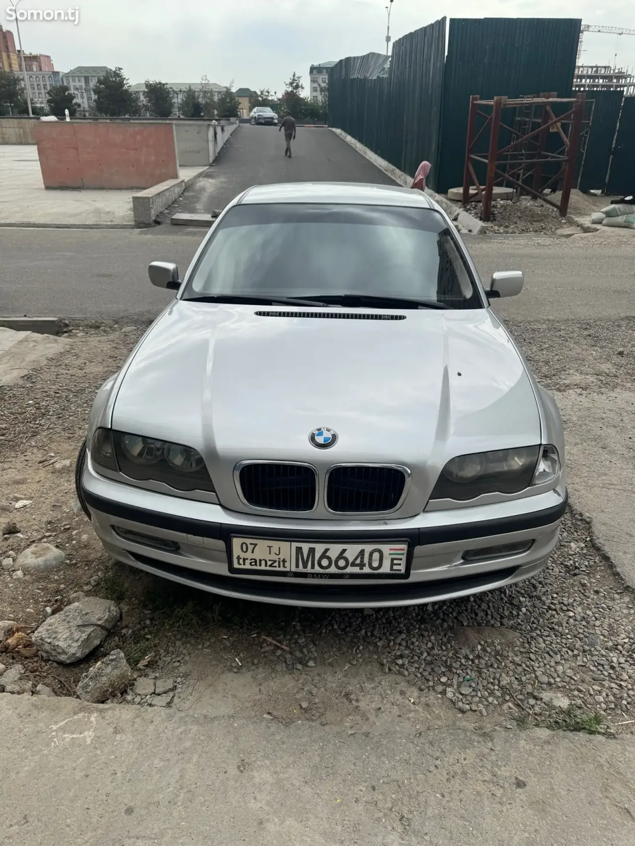 BMW 3 series 1999 · 1.8 MT