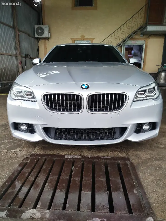 BMW 5 series 2015 · 2.0 AT