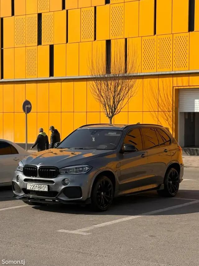 BMW X5 2018 · 3.5 AT