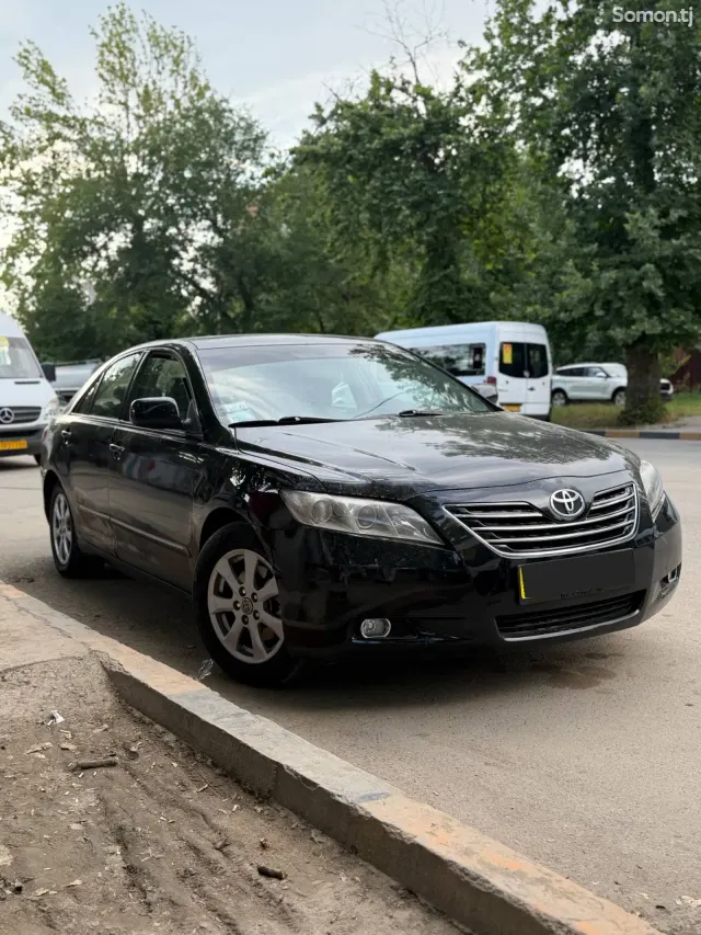 Toyota Camry 2008 · 2.4 AT