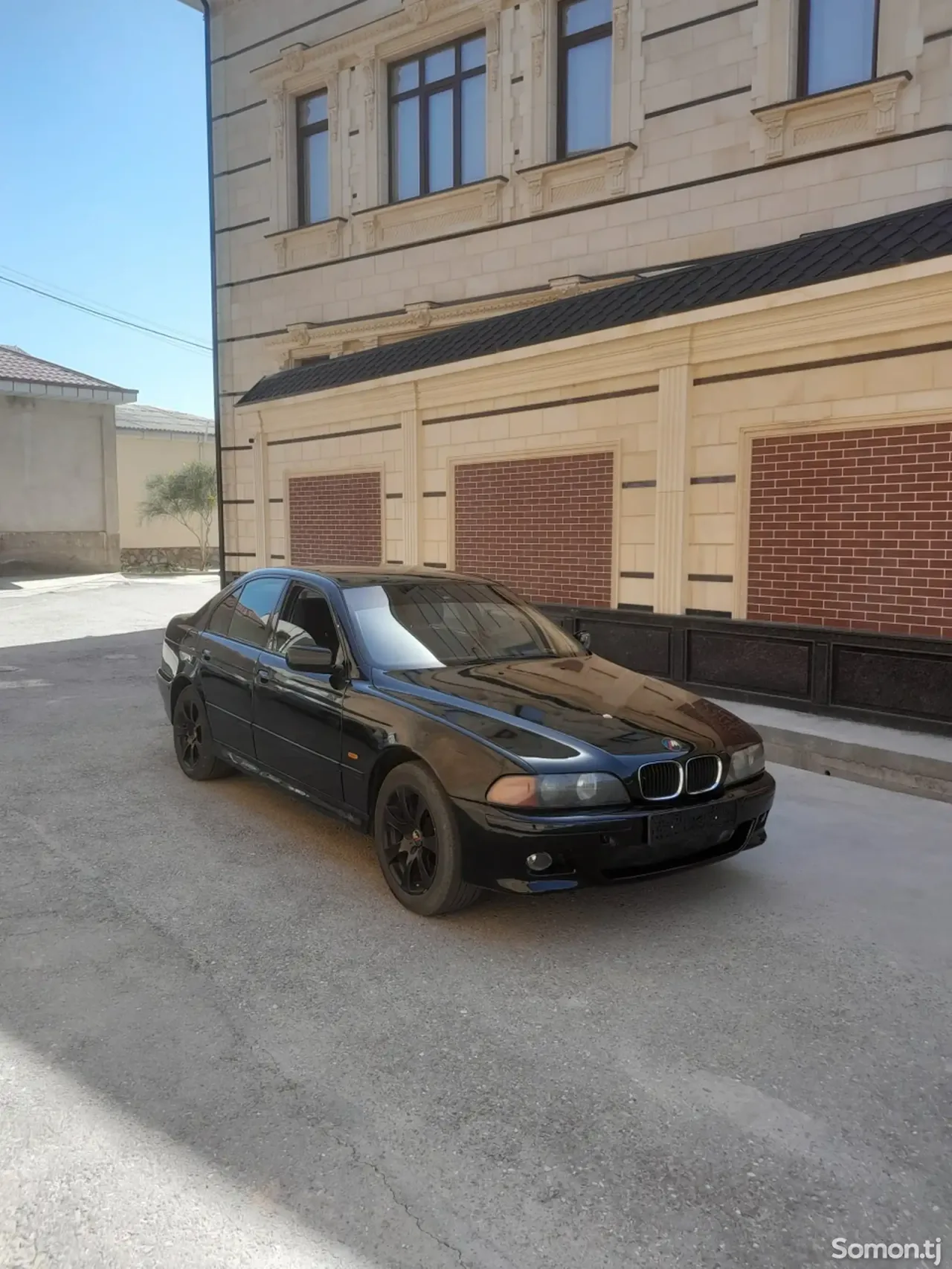 BMW 5 series 1999 · 2.8 AT