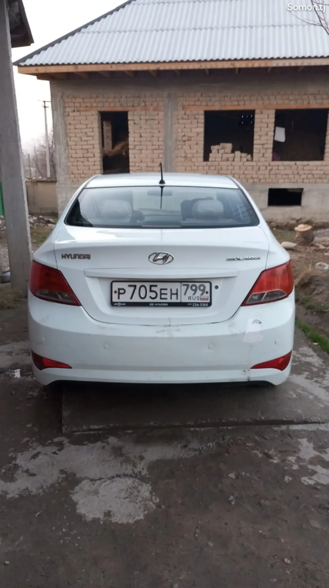Hyundai Solaris 2015 · 1.4 MT