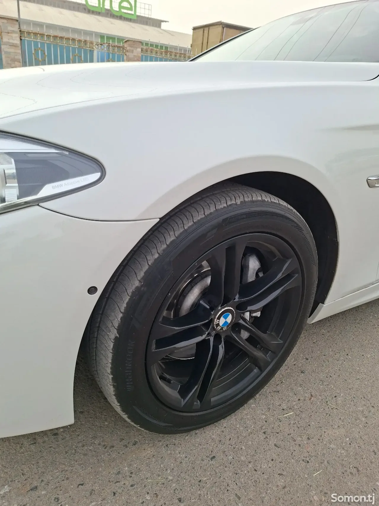 BMW 5 series 2014 · 3.0 AT