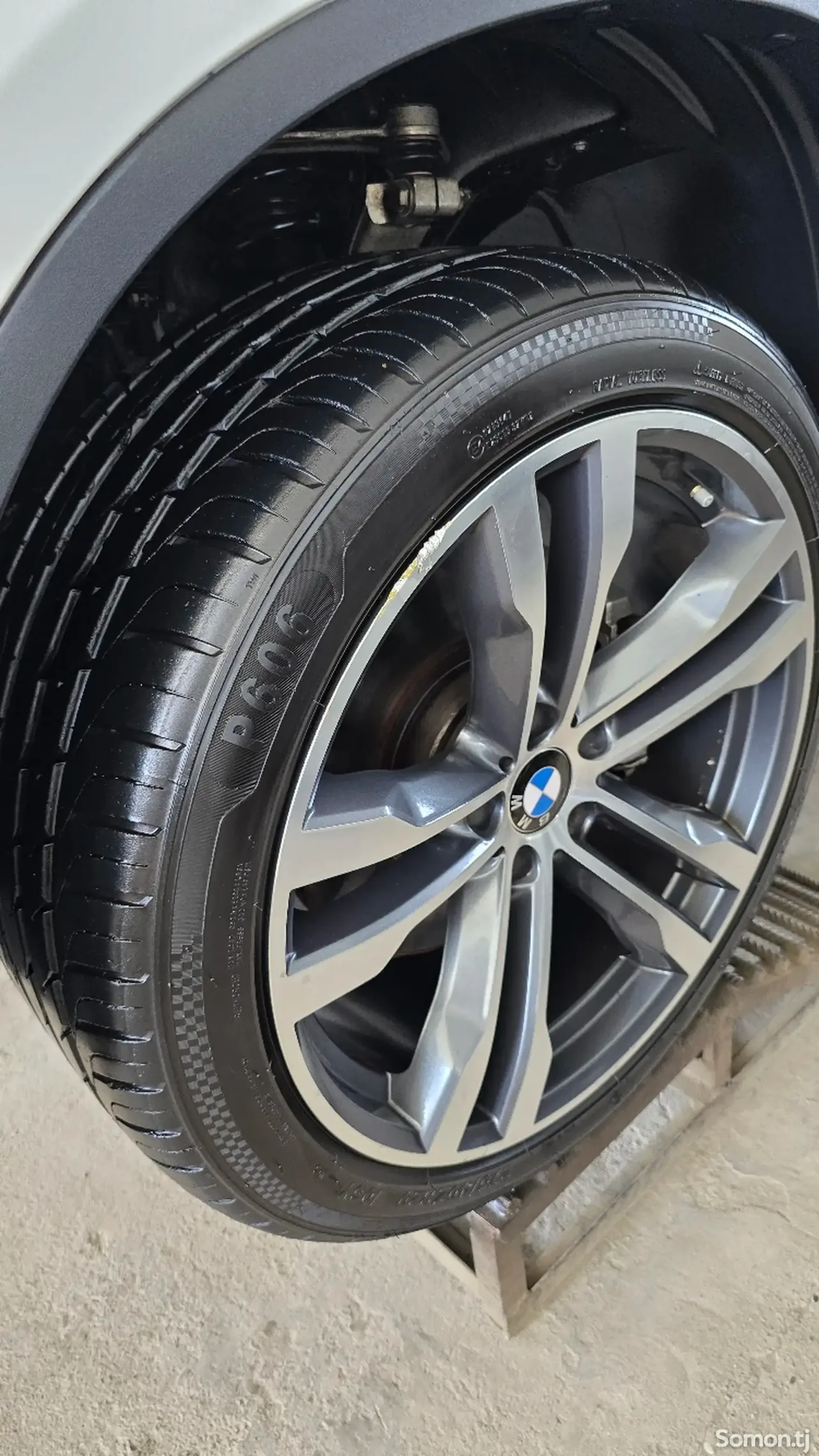 BMW X6 M 2014 · 4.0 AT