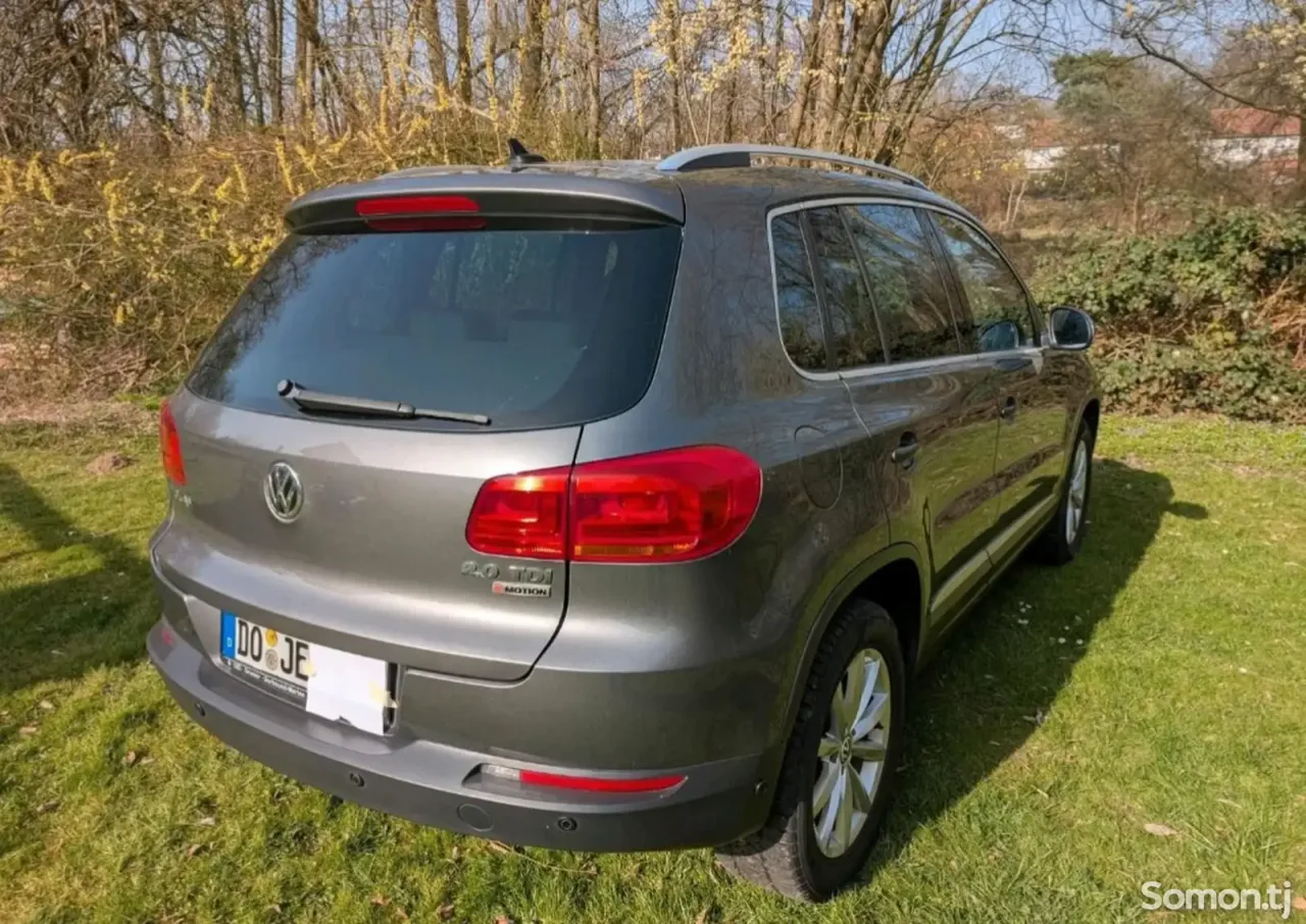 Volkswagen Tiguan 2014 · 2.0 AT