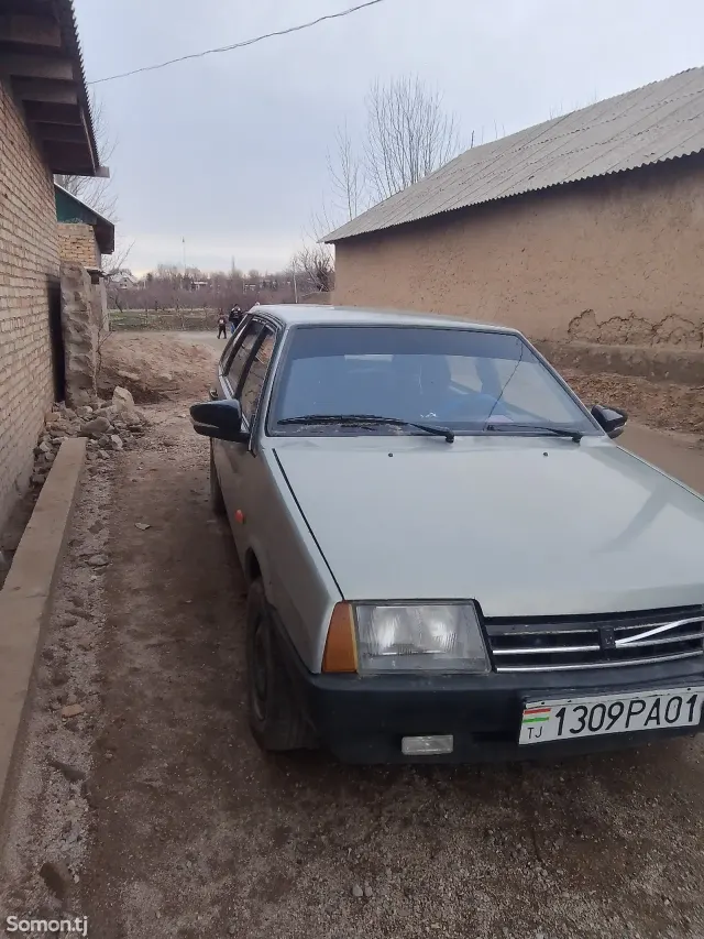 Lada (ВАЗ) 2109 2002 · 1.5 MT