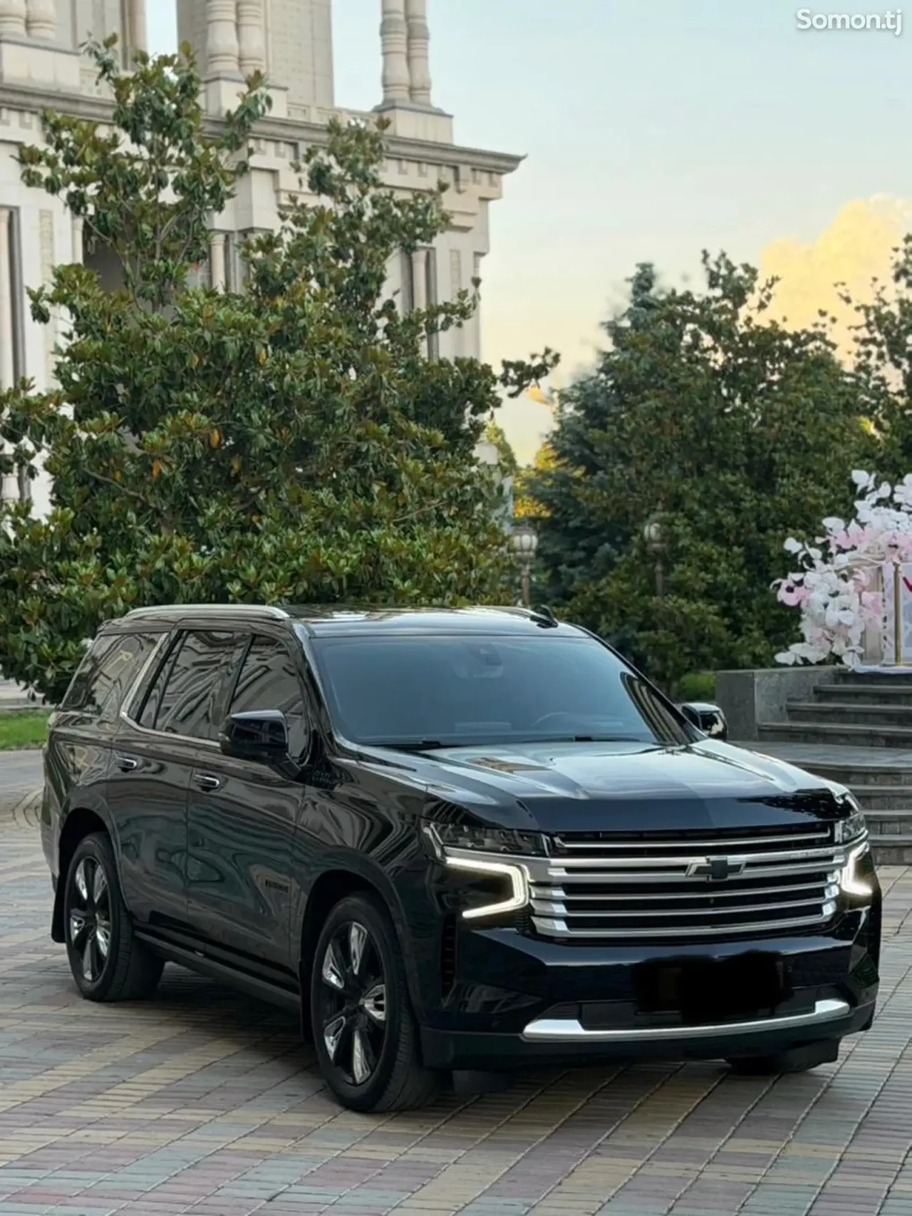 Chevrolet Tahoe 2024 · 6.2 AT
