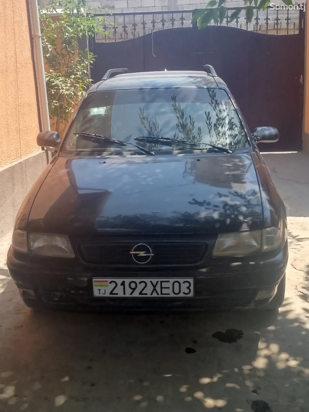 Opel Astra F 1997 · 1.6 MT