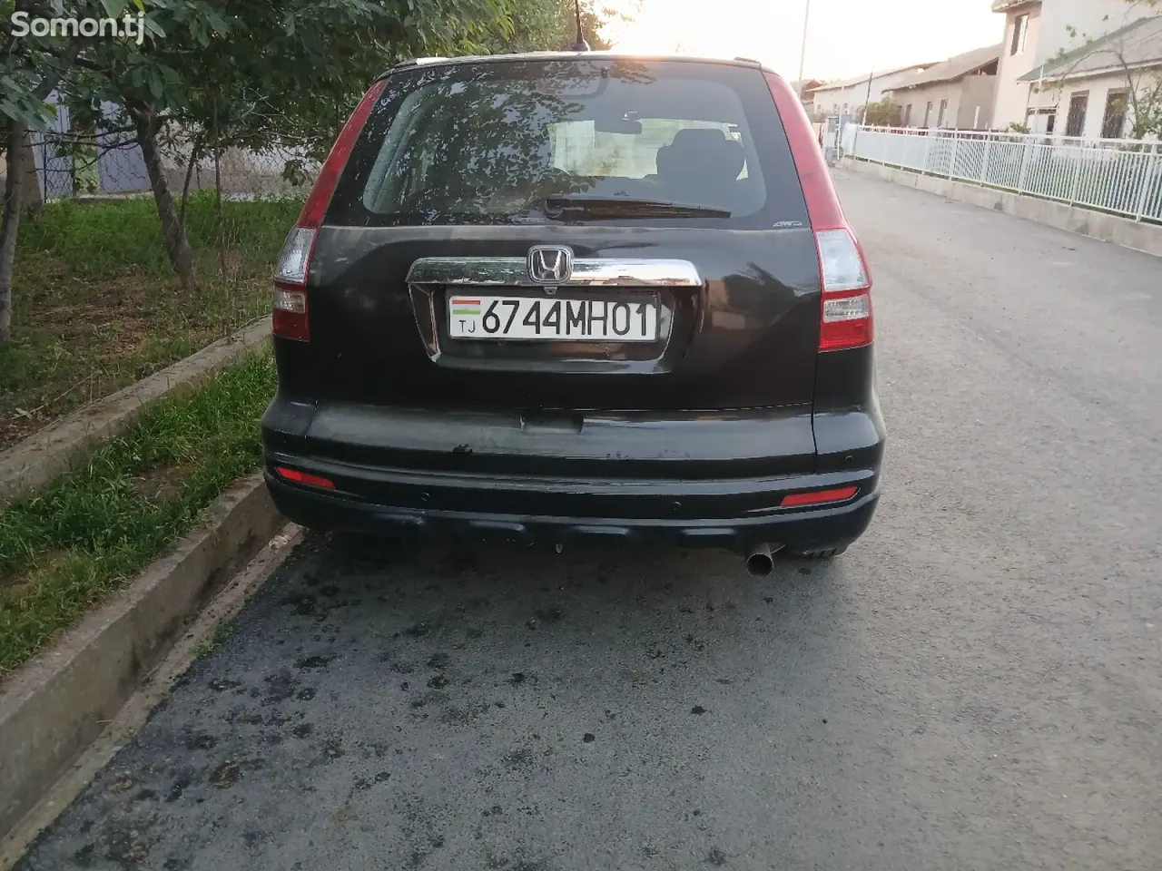Honda CR-V 2011 · 2.4 AT