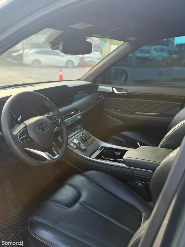 Hyundai Palisade 2022 · 3.8 AT