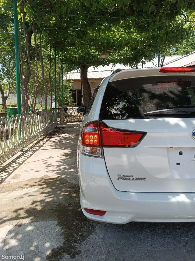 Toyota Fielder 2015 · 0.5 AT