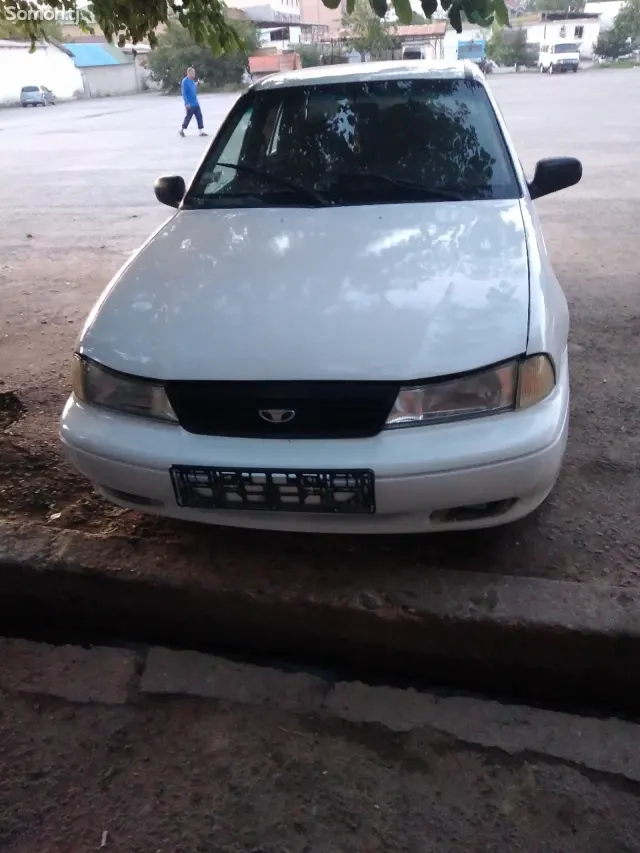 Daewoo Nexia 1996 · 1.8 MT