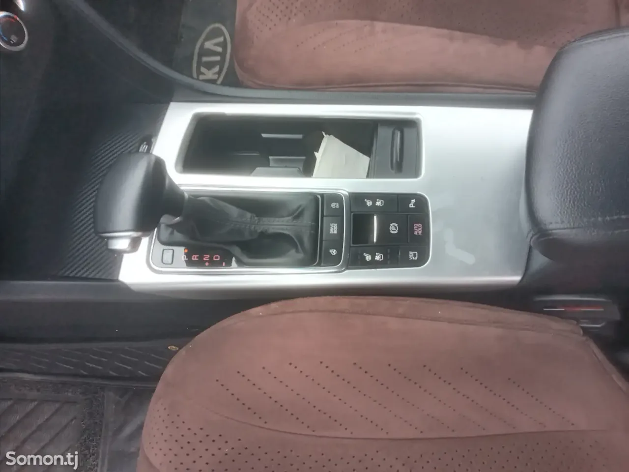 Kia K5 2016 · 1.7 AT