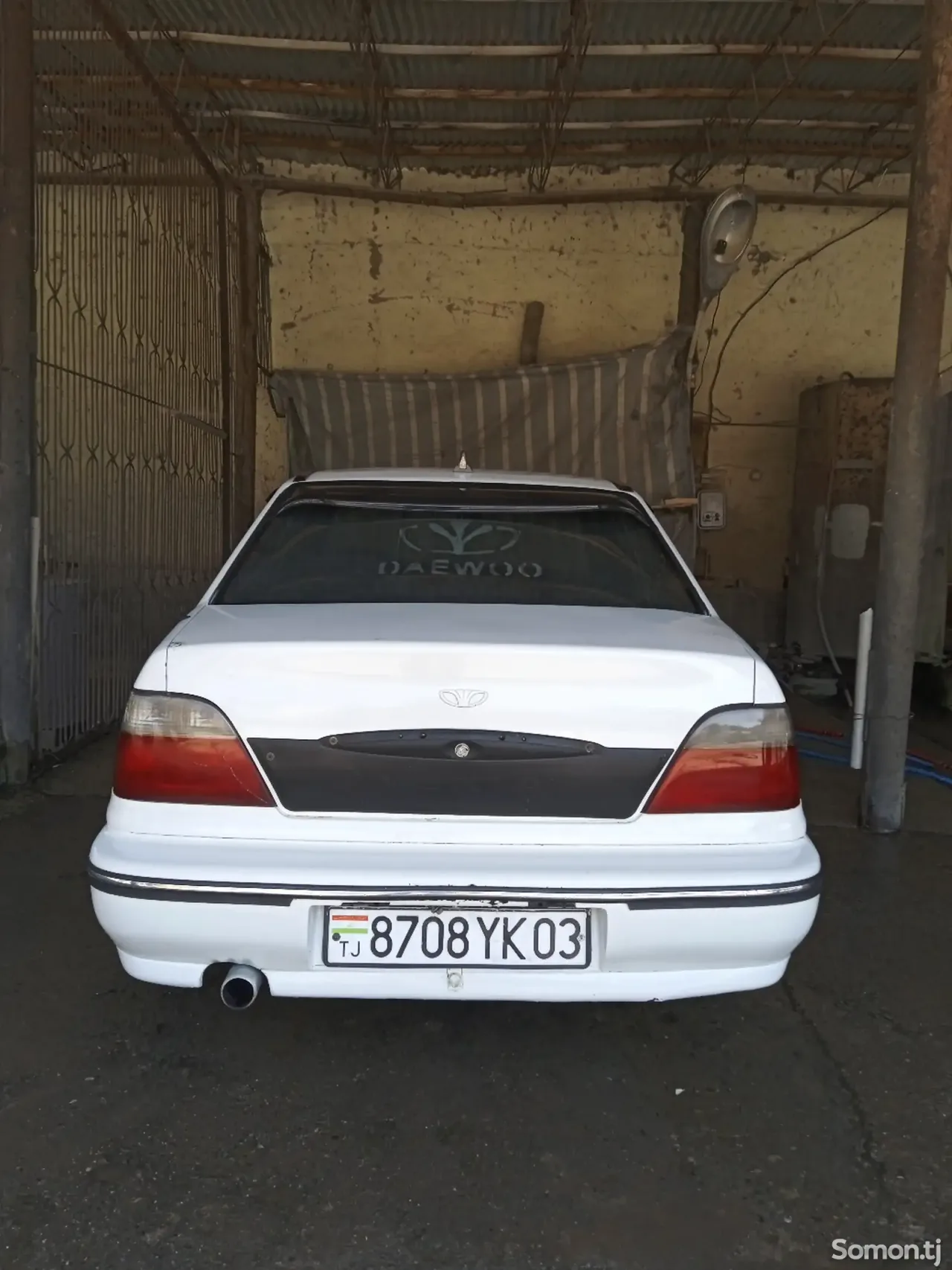 Daewoo Nexia 1995 · 1.6 MT