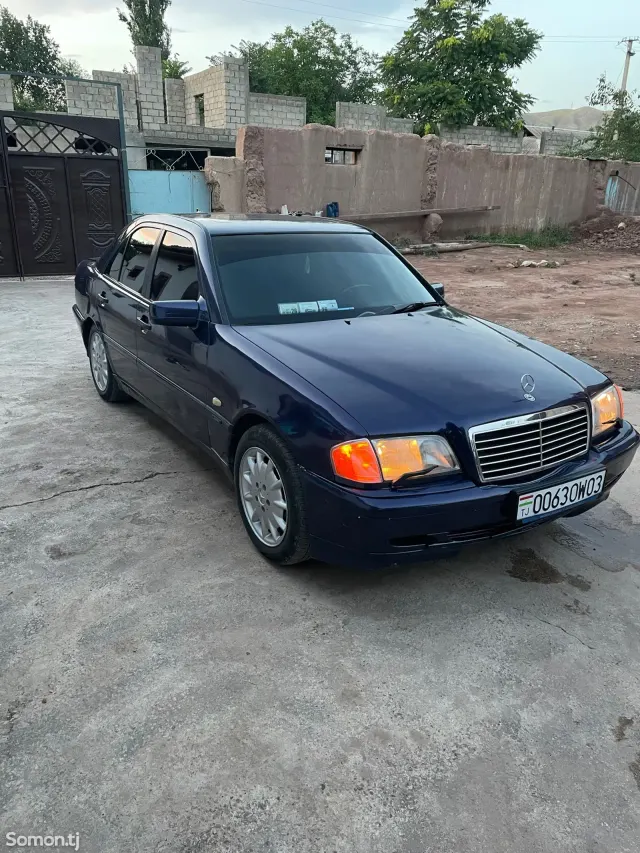 Mercedes-Benz C class 1997 · 1.8 MT