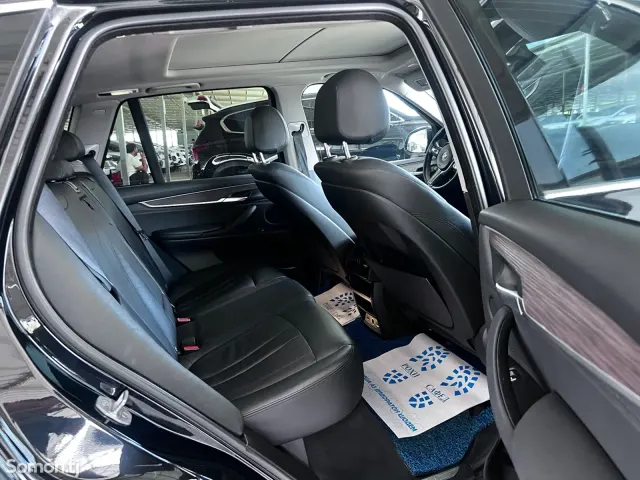 BMW X5 2016 · 3.0 AT