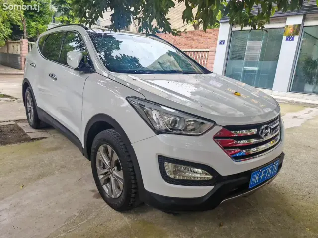 Hyundai Santa Fe 2014 · 2.4 AT