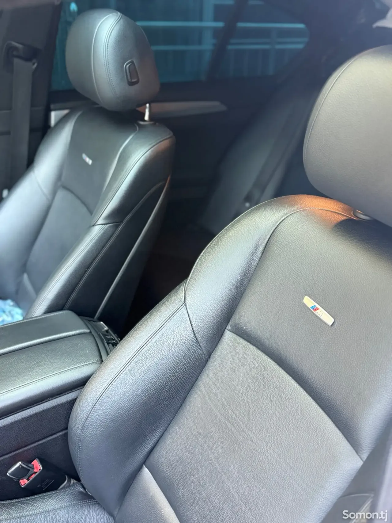BMW 5 series 2015 · 3.0 AT